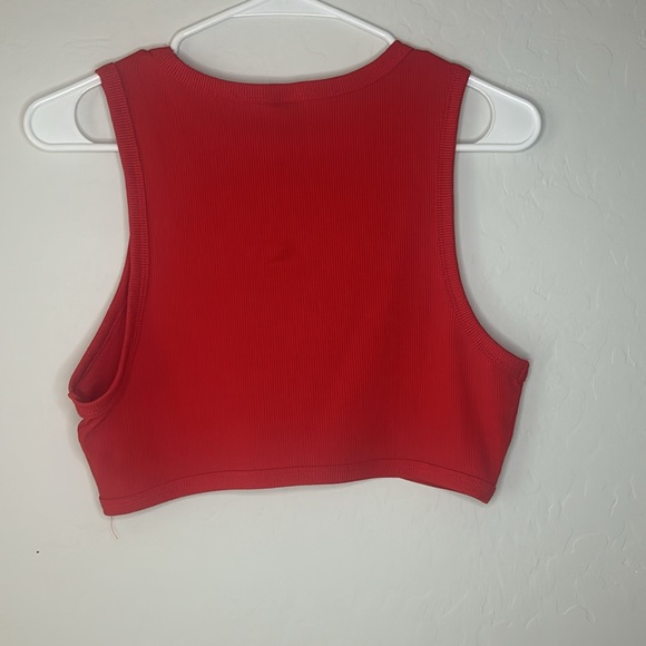 Red crop top - Picture 2 of 2
